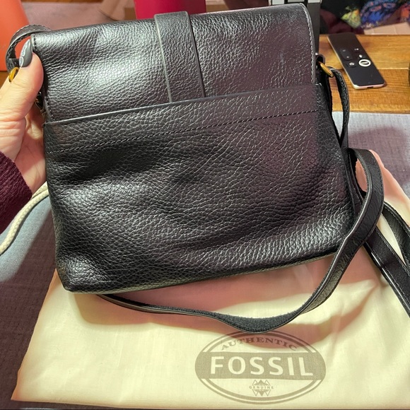 Fossil Bags Fossil Black Leather Cross Bodyshoulder Bag Poshmark